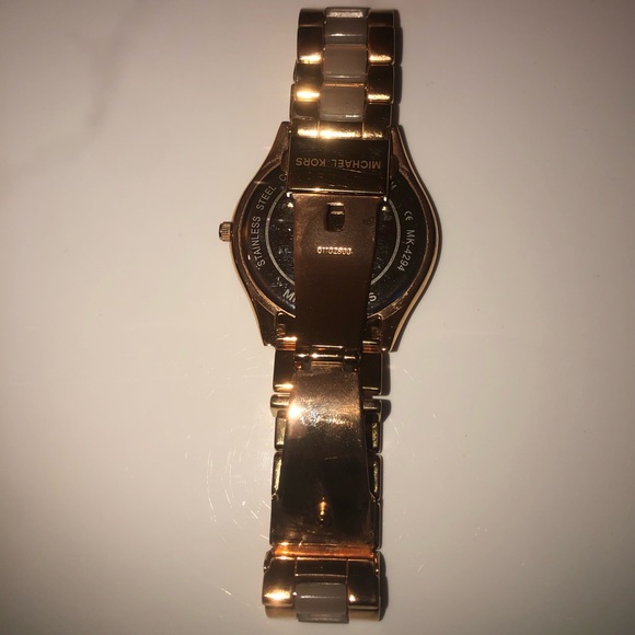 Women’s Michael Kors Watch - Picture 11 of 11